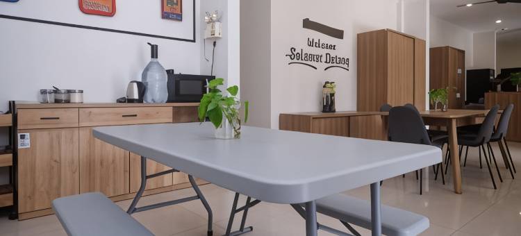 RedDoorz Near Stasiun Solo Balapan 3图片