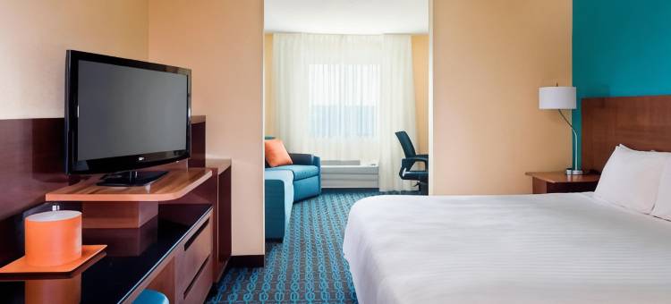 列克星敦肯尼兰机场万枫酒店(Fairfield Inn & Suites Lexington Keeneland Airport)图片