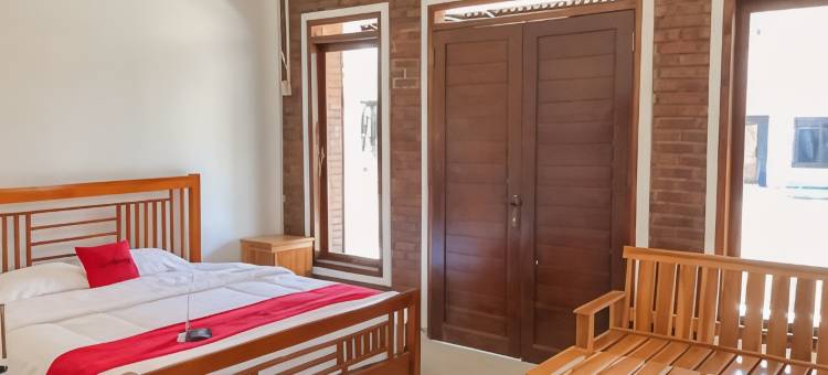 红多兹酒店-近加鲁特达拉贾特(RedDoorz Resort Near Darajat Garut)图片