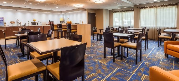 波特兰机场贝斯特韦斯特优质套房酒店(Best Western Plus Portland Airport Hotel  Suites)图片