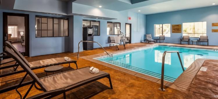 Best Western Plus Barsana Hotel & Suites图片