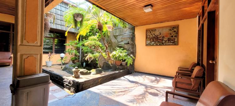 Hotel Dirgahayu Ponorogo图片