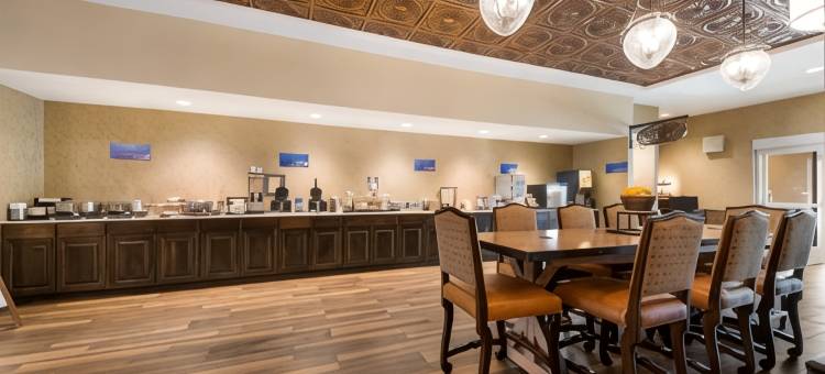 贝斯特韦斯特班德拉套房及轿车(Best Western Bandera Suites  Saloon)图片