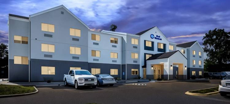 奥塔姆瓦贝斯特韦斯特必住优质酒店(SureStay Plus Hotel by Best Western Ottumwa)图片