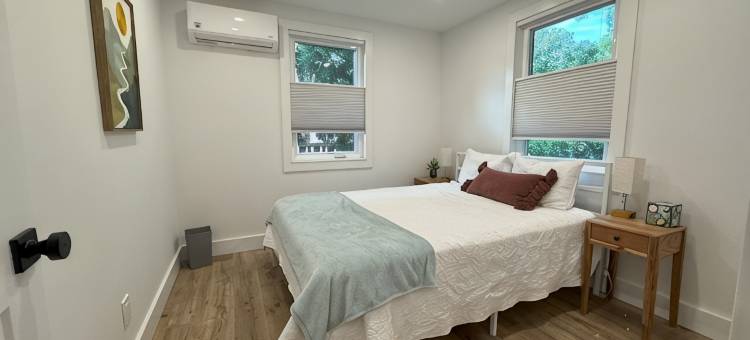 安溪: 格林伍德湖. 迷人的全新翻修两卧室度假屋 可携带犬.(Ann Creek:  Charming 2 BR fully renovated house at Greenwood Lake. Dog friendly.)图片