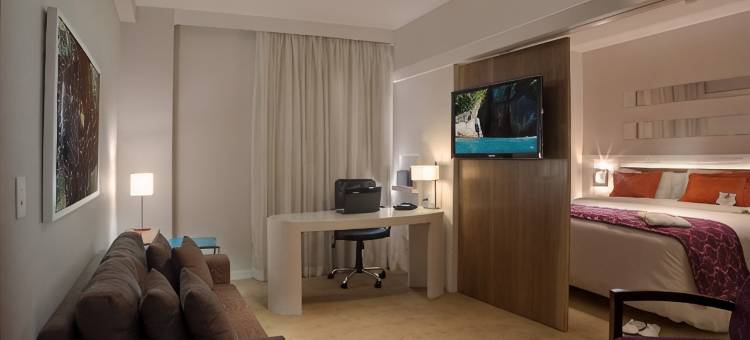 阿尔法城品质套房酒店(Quality Suites Alphaville)图片