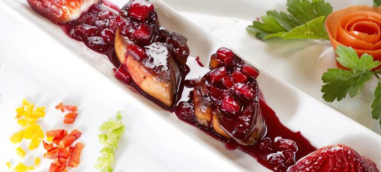 洛伊乐普林通斯酒店(Logis le Printemps Hôtel Restaurant - Montélimar)图片