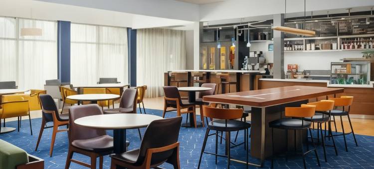 哥伦布-沃辛顿万怡酒店(Courtyard Columbus Worthington)图片