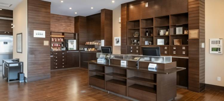 福朋喜来登酒店-埃德蒙顿国际机场(Four Points by Sheraton Edmonton International Airport)图片