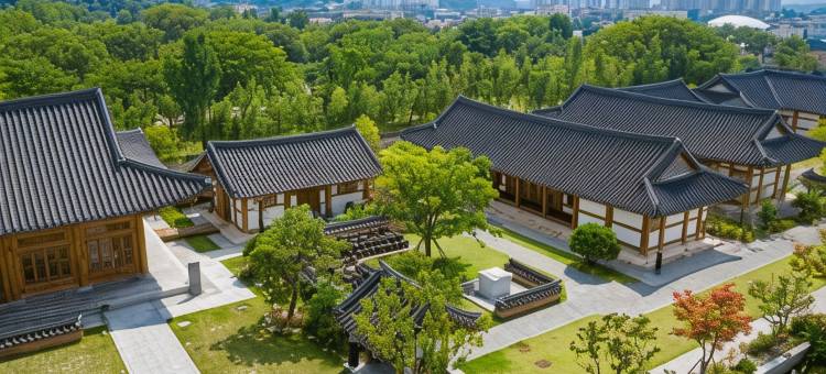 Kensington的南元溪韩屋(Hanok Stay Namwonyechon by Kensington)图片