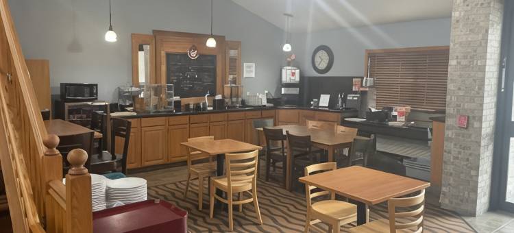 哈佛威斯康星AmericInn酒店(AmericInn by Wyndham Hartford WI)图片