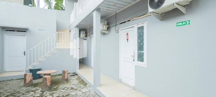 阿提克民宿伊斯兰教米特拉红门(Atiq Homestay Syariah Mitra RedDoorz)图片