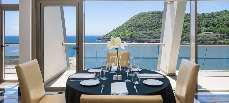 安格拉滨海酒店(Angra Marina Hotel)图片
