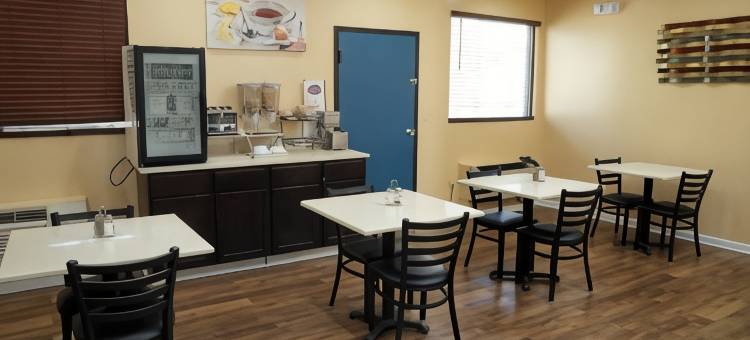 曼宁温德姆呗盟酒店(Baymont by Wyndham Manning)图片