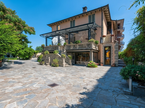 梅里住宿加早餐旅馆