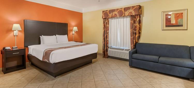 梅赛德斯/韦斯拉科奥特莱斯凯艺套房酒店(Quality Inn & Suites at the Outlets Mercedes-Weslaco)图片