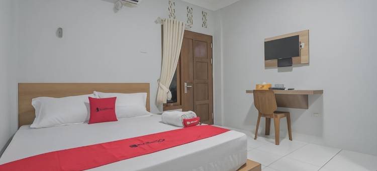 红门酒店靠近阿卜杜勒·阿齐兹医院新加旺(RedDoorz Near Rsud Dr. Abdul Aziz)图片