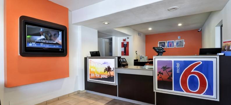 大熊6号汽车旅馆(Motel 6 Big Bear Lake, CA)图片