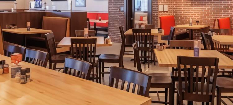 勘萨斯城机场希尔顿花园酒店(Hilton Garden Inn Kansas City Airport)图片