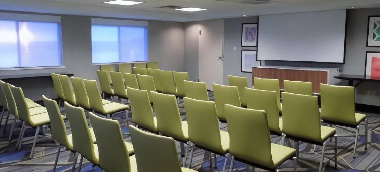 阿尔伯克基 - 北气球嘉年华公园智选假日酒店及套房(Holiday Inn Express & Suites Albuquerque-N. Balloon Fsta PK)图片