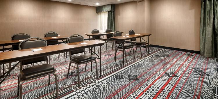 恩格尔伍德代顿机场戴斯酒店(Days Inn by Wyndham Englewood Dayton Airport)图片