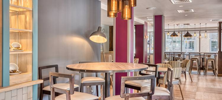 牛津市中心(西门)普瑞米尔酒店(Oxford City Centre (Westgate) hotel)图片