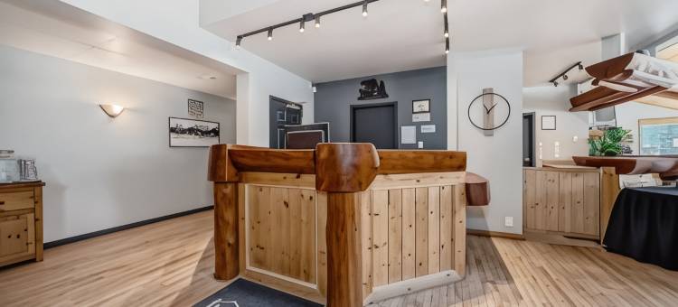 坎莫尔落基山旅馆(Canmore Rocky Mountain Inn)图片