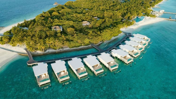 <5天>【馬爾代夫阿米拉富士島】·單酒店+藍洞浮潛聖地+超大獨棟泳池別墅+4晚島上+房型可選+早晚餐+水飛接送+贈送一次免費引導屋礁浮潛+一次藍洞浮潛體驗+部份日期2個15歲以下兒童免食宿+私人管家+免費浮潛設備