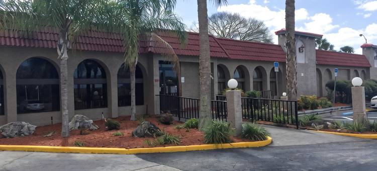 威基沃奇斯普林西尔6号汽车旅馆(Motel 6 Spring Hill, FL - Weeki Wachee)图片