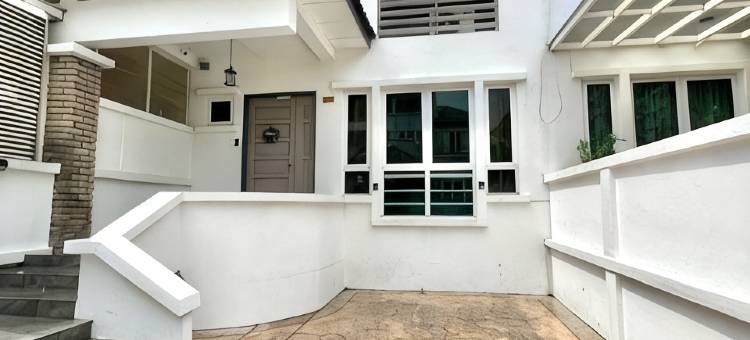 Karpal Singh Drive Seaside Georgetown 4BR-15pax by 3C图片