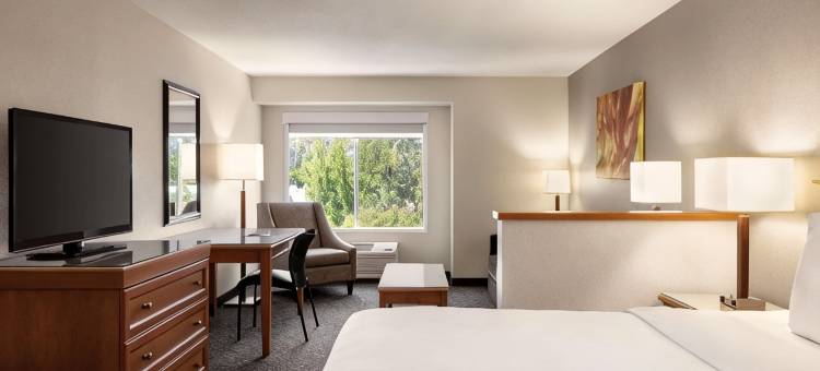 波特兰机场雷迪森酒店(Radisson Hotel Portland Airport)图片