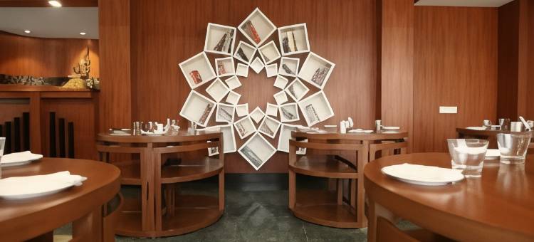 圣河酒店(Holy River Hotel)图片