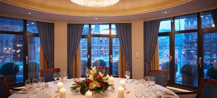 苏黎世施韦泽霍夫酒店(Hotel Schweizerhof Zürich)图片
