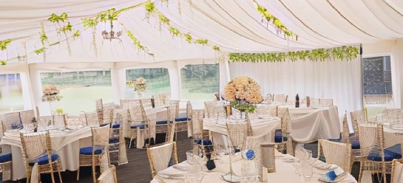 芬顿庄园酒店(Findon Manor Hotel)图片