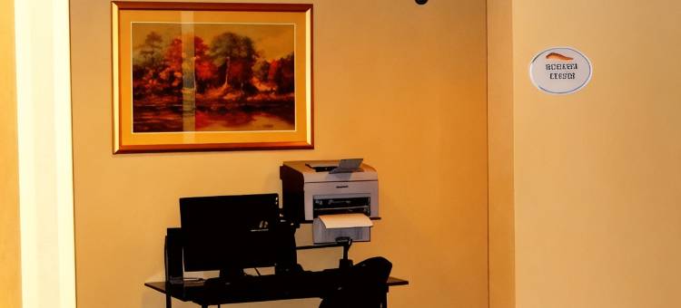 皮奥里亚呗盟套房酒店(Baymont by Wyndham Peoria)图片