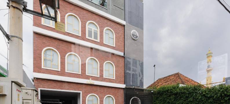 位于城市中心的1卧室公寓-100平方米|带1个独立浴室(Ketje Luxury Capsule Mitra RedDoorz)图片