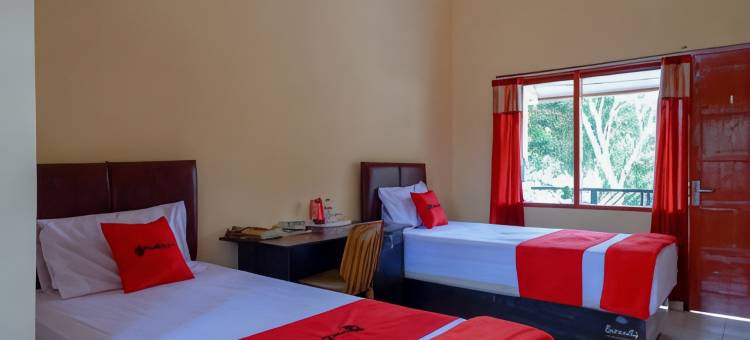 红多兹伊斯兰酒店-近普禾加多阿伦阿伦(RedDoorz Syariah Near Alun Alun Purwokerto)图片