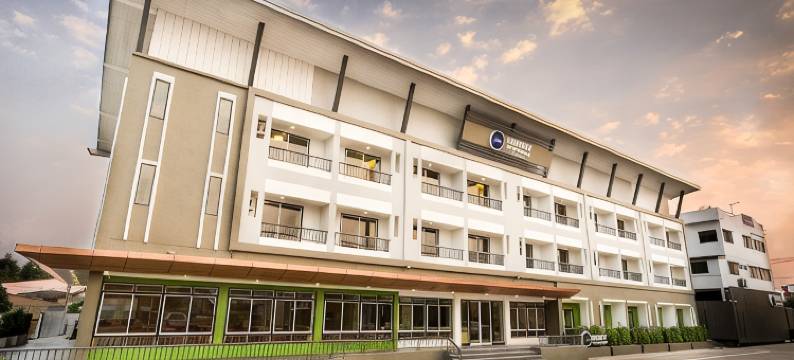 碧差汶毕斯缇尼餐厅酒店(Bestiny Hotel & Restaurant Phetchabun)图片