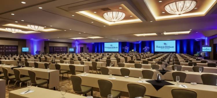 凤凰城希尔顿塔帕蒂奥悬崖度假村(Hilton Phoenix Tapatio Cliffs Resort)图片