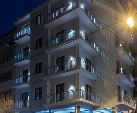 Spot Apart Hotel Overview