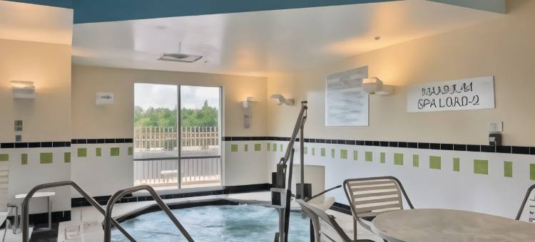 Fairfield Inn & Suites Milwaukee Airport图片