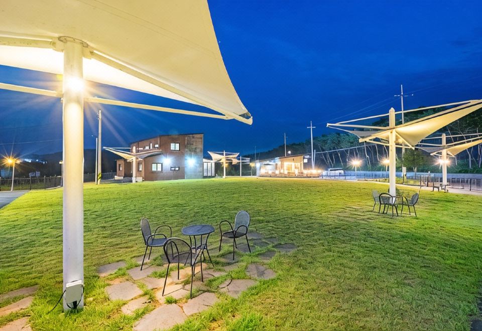 Taean Hatgae Play PensionHotel Overview