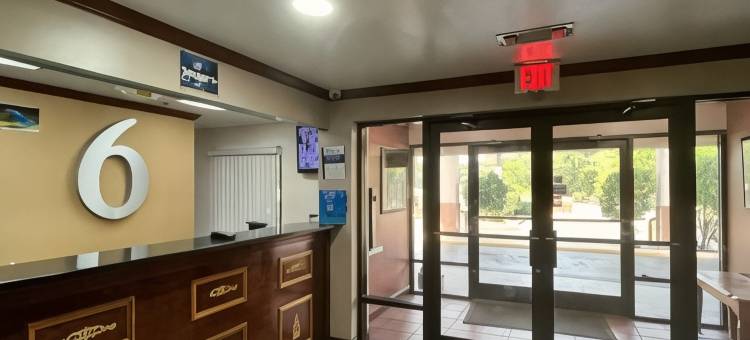 劳雷尔，MS的6号汽车旅馆(Motel 6 Laurel, MS)图片