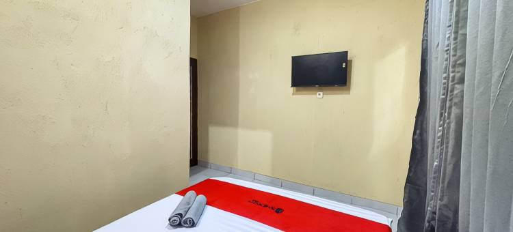 RedDoorz near RS Hermina Tangerang图片