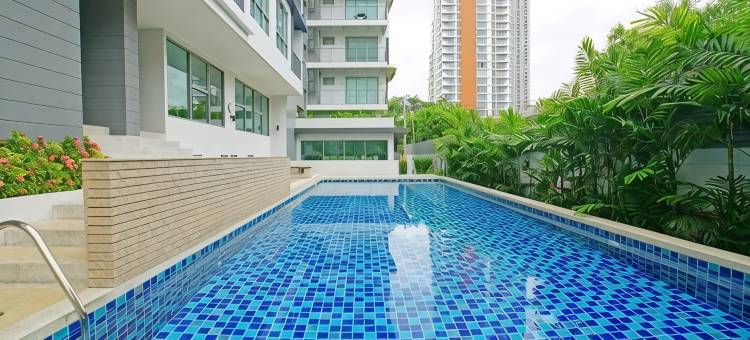 Cozy 1BR + Sofa Bed Near BTS Ari图片