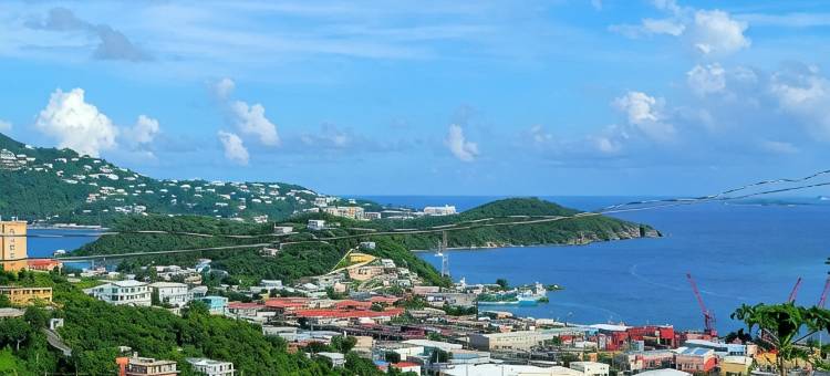 Bamboo – 新公寓 - 市中心/海景 - 位置优越(Bamboo – New Apt. - Downtown/Sea View - Perfect Location)图片