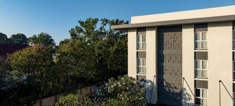 马塔兰龙目善提卡酒店(Hotel Santika Mataram Lombok)图片