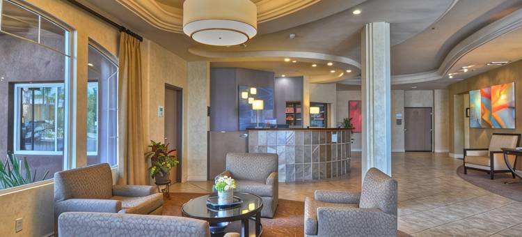 圣迭戈南丘拉维斯塔智选假日酒店(Holiday Inn Express SAN DIEGO SOUTH - CHULA VISTA by IHG)图片