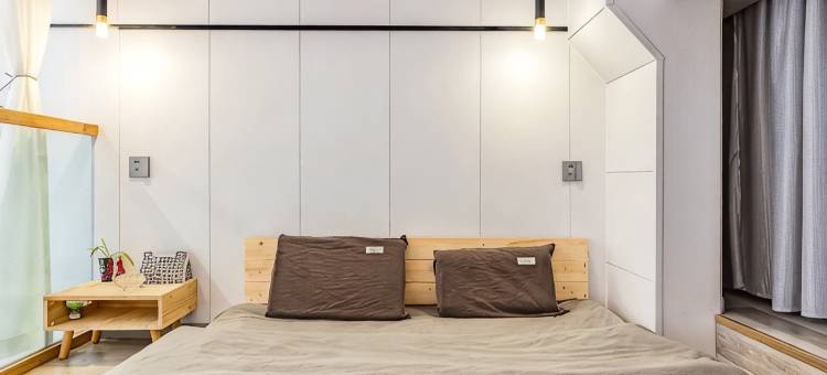王一一的小屋民宿(昆明火车站关上老街店)图片