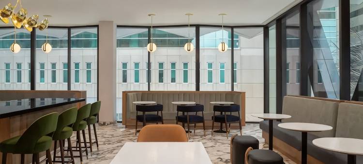 希尔顿欢朋酒店，卡尔加里市中心(Hampton Inn By Hilton Calgary Downtown)图片